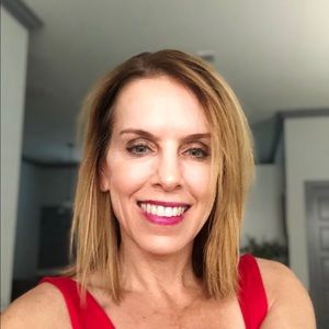 Meet your Posher, Alicia